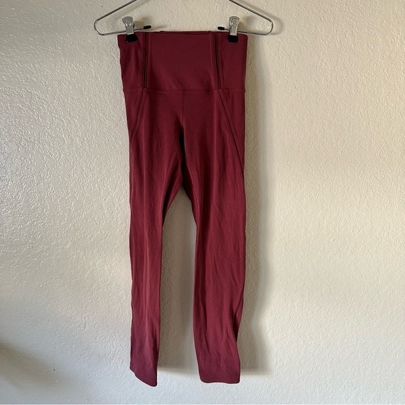 Lululemon Nulu Mesh Panels High-Rise Tight 25" leggings size 2 - Picture 8 of 16